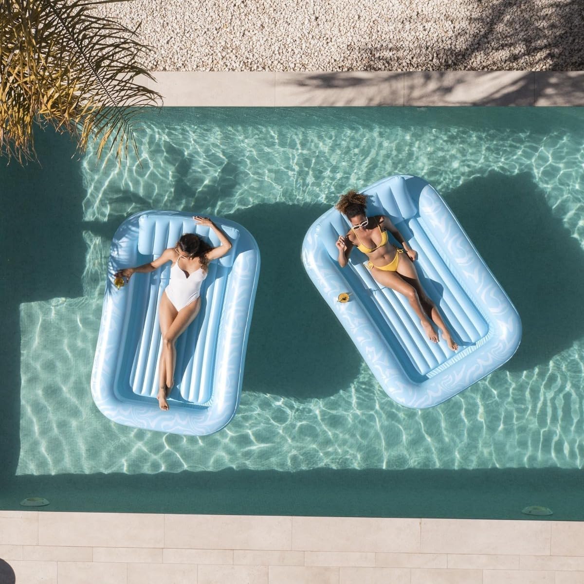 Bestway Aufblasbare Sonnenliege 203x137x25,5cm - Poolpirat