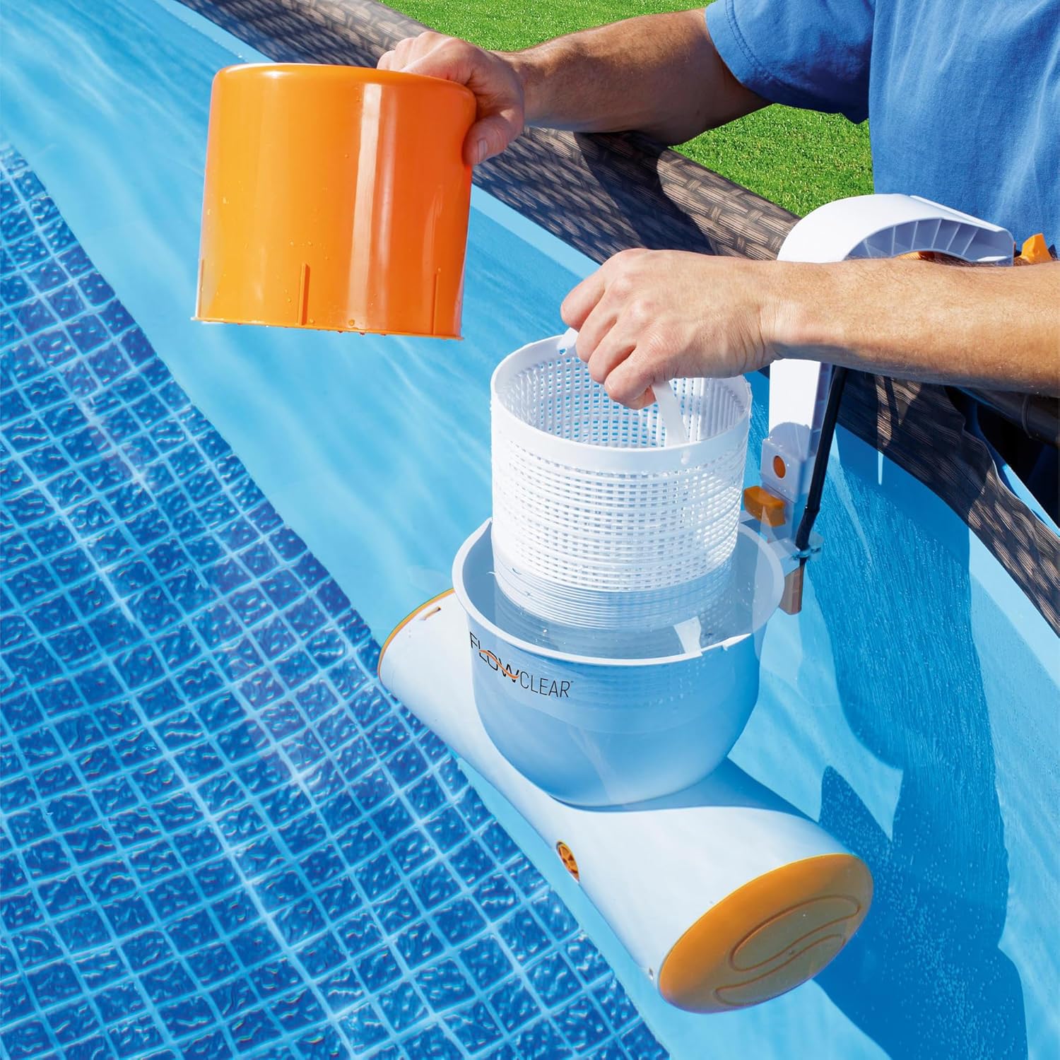 Bestway Skimmer mit Filterpumpe - Flowclear Skimatic 2in1 (3.974 l/h) - Poolpirat