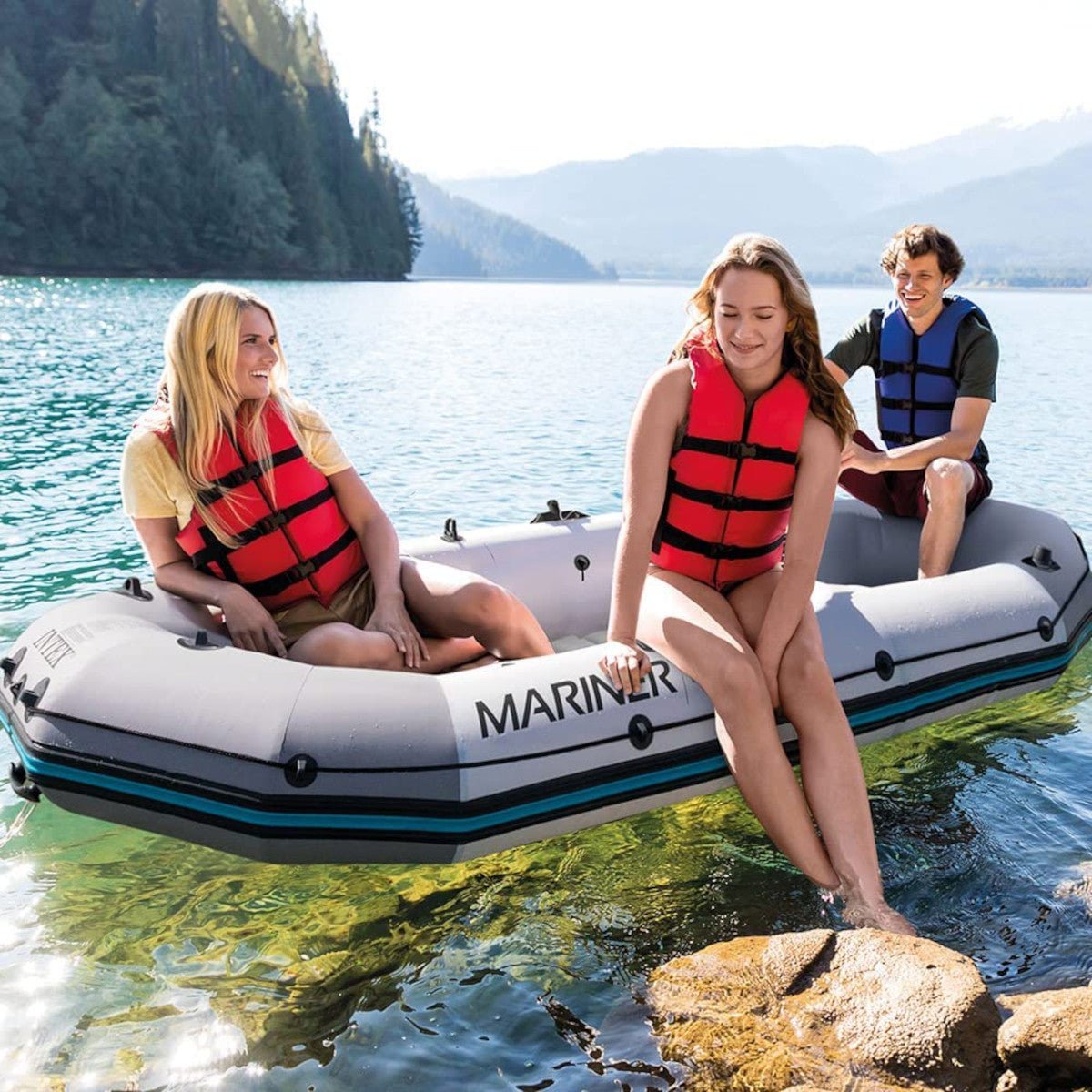 Intex Schlauchboot - Set Mariner 4 inkl. Außenbordmotor & Befestigung - Poolpirat