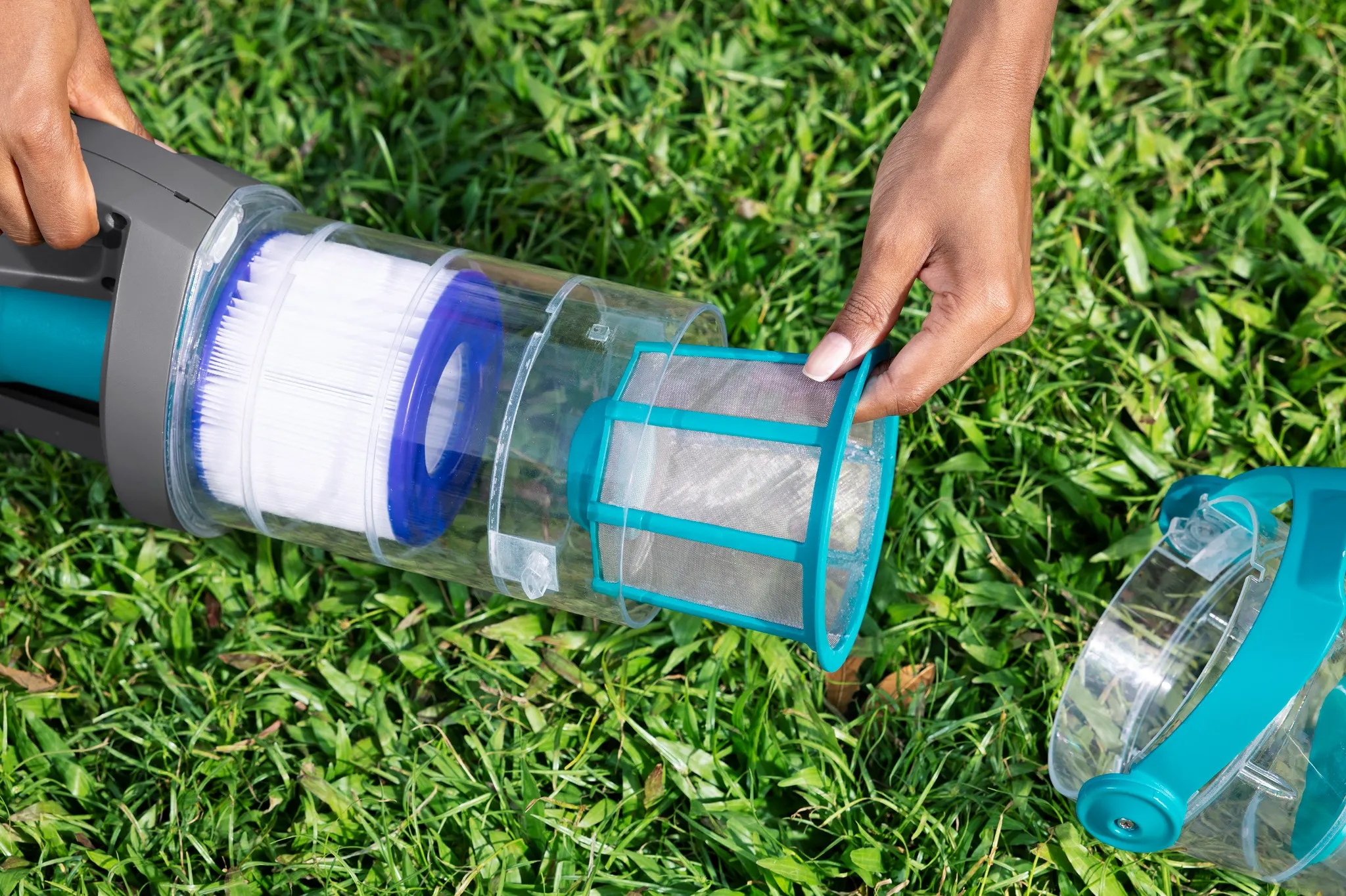 Bestway Akku Pool-Sauger AquaGrip 250cm