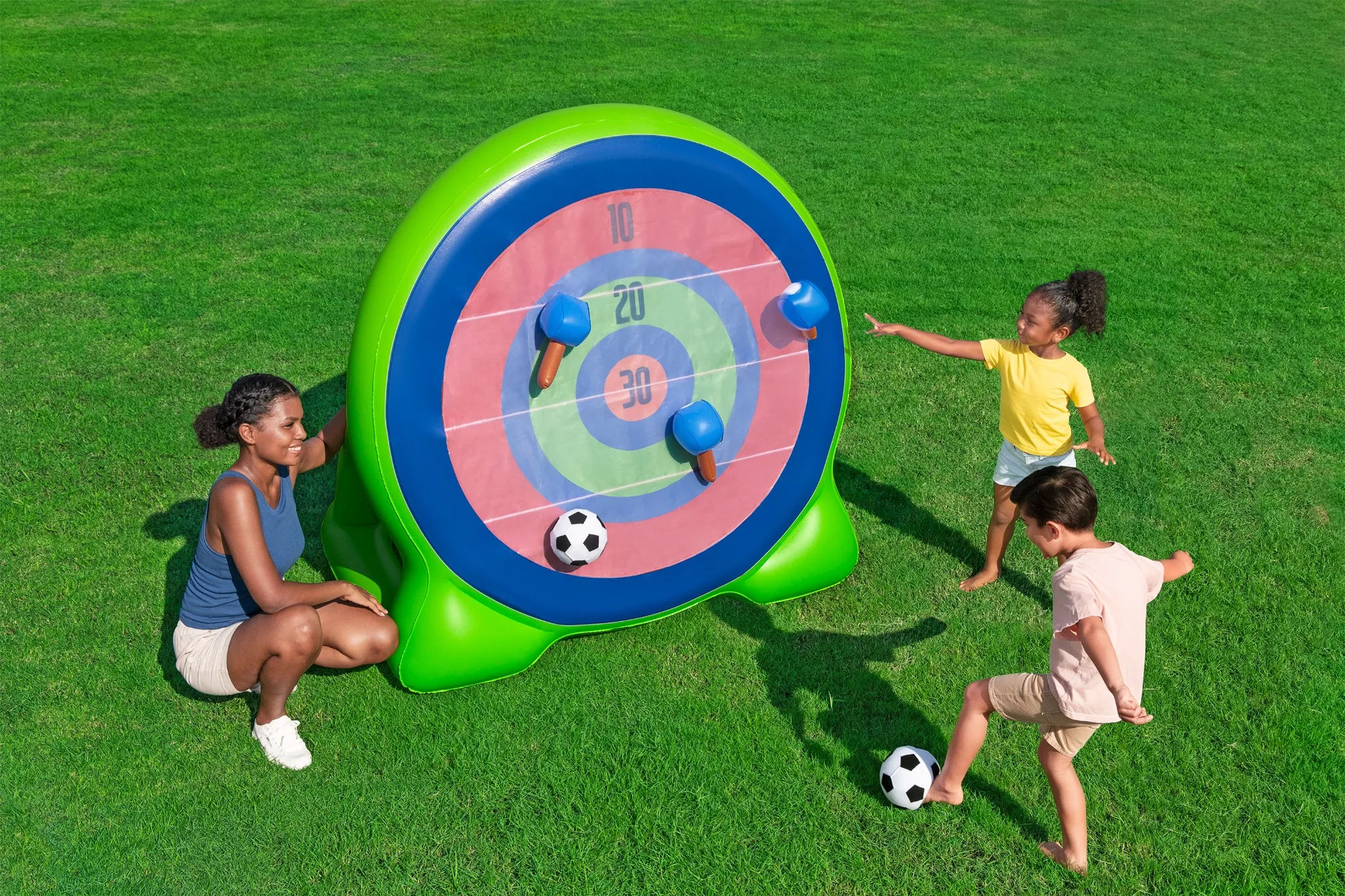 Bestway 52823 Fußball-Dartscheibe Backyard Bullseye 157x107x157cm