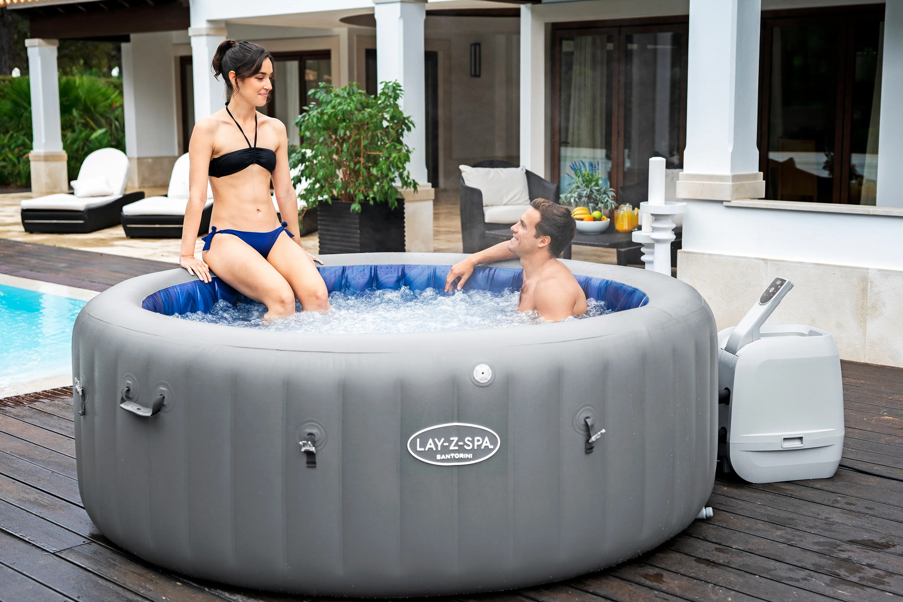 Bestway LAY-Z-SPA® Energiespar WLAN Whirlpool Santorini HydroJet Pro™ für 7 Personen, Ø 216x80cm