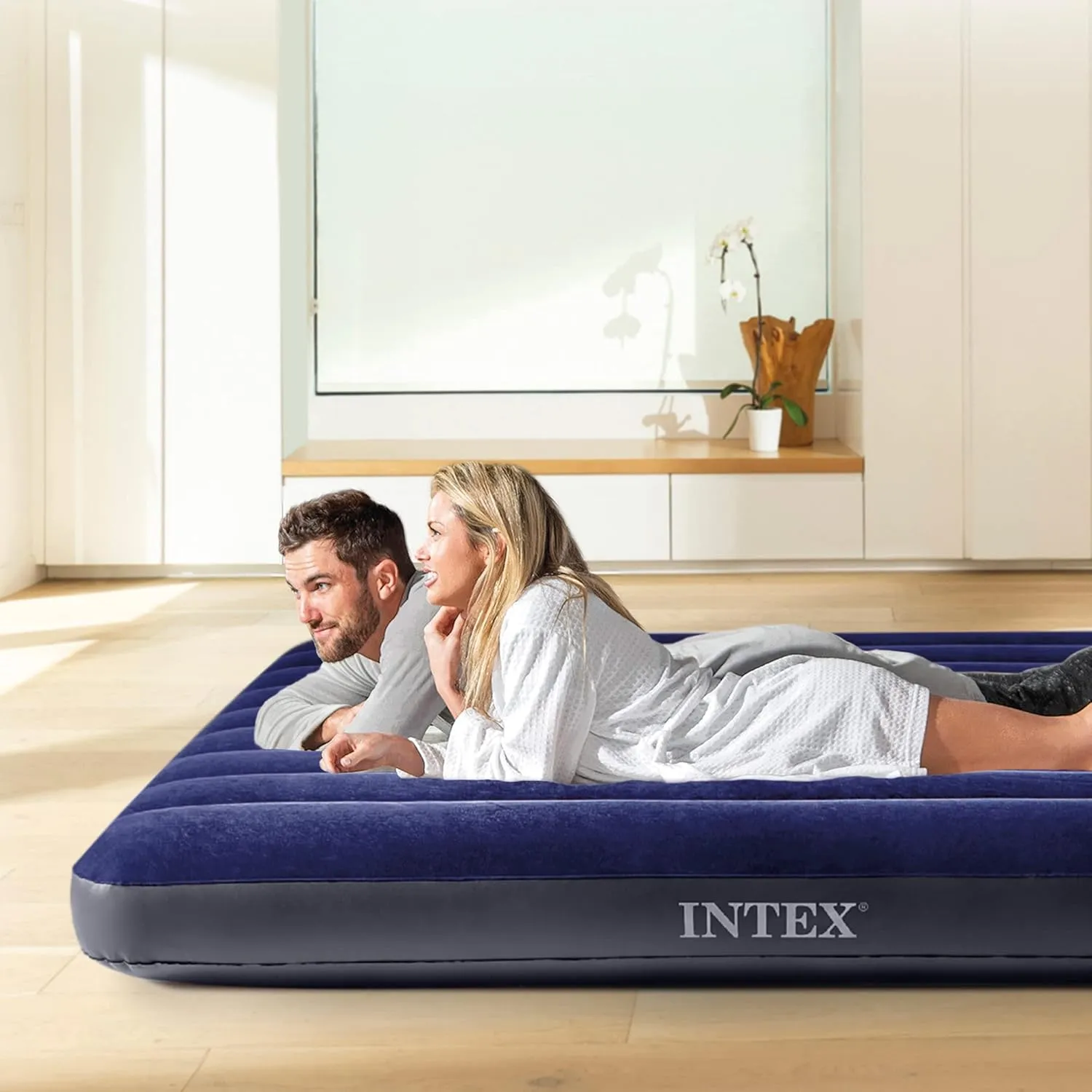 Intex Luftbett DuraBeam Classic Queen (152x203x25cm) mit Pumpe
